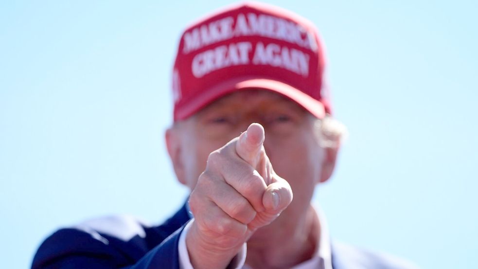 Die Unterstützung für Ex-Präsident Trump ist der Umfrage zufolge stabil. (Archivbild) Foto: Alex Brandon/AP/dpa