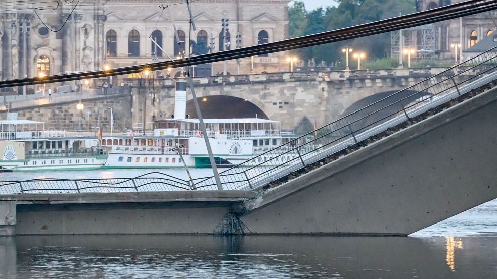 Notfälle: „Akute Einsturzgefahr“ Bei Carolabrücke In Dresden - General ...