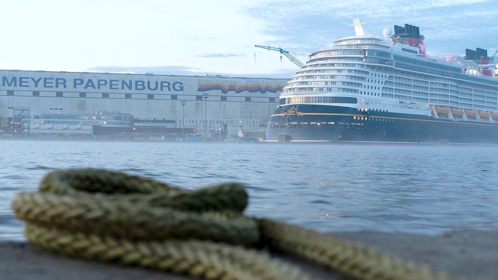 Wann sich der Staat wieder aus der Meyer Werft zurückziehen wird, ist offen. (Archivbild) Foto: Izabella Mittwollen/dpa