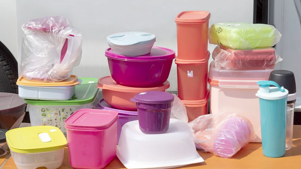 Tupperware gibt es in allen möglichen Variationen. Foto: IMAGO/CHROMORANGE