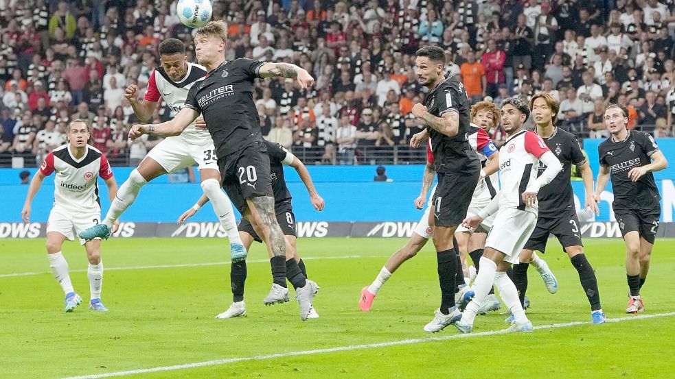 Eintracht Frankfurt hat gegen Mönchengladbach den dritten Sieg nacheinander gefeiert. Foto: Thomas Frey/dpa