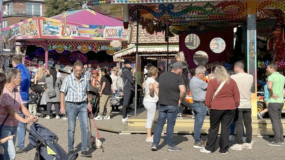 Gut besucht war der Fehntjer Markt an diesem Samstag. Foto: Ammermann