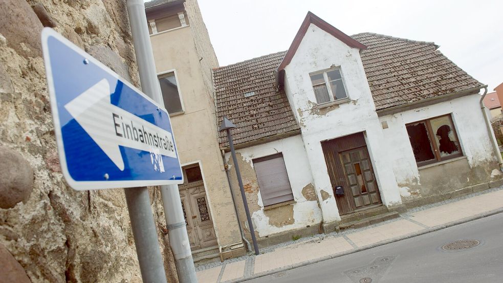 Noch immer wandern junge Menschen aus dem Osten ab Foto: Stefan Sauer/dpa-Zentralbild/dpa