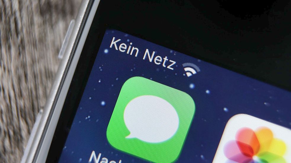 Ein nur mit WLAN verbundenes Smartphone hat kein Mobilfunk-Netz. Foto: Karl-Josef Hildenbrand/dpa