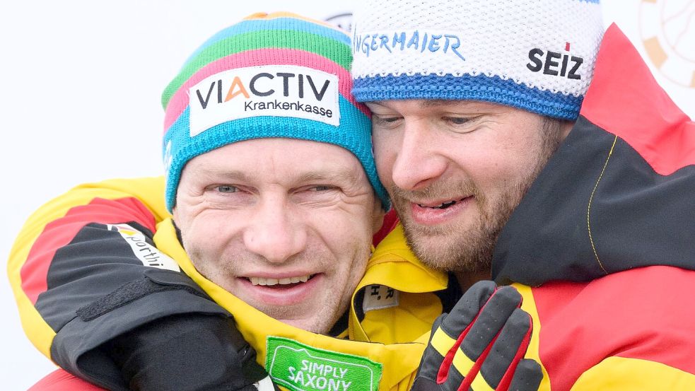 Zwischen Francesco Friedrich (links) und Johannes Lochner herrscht neuerdings Stunk. Foto: Robert Michael/dpa