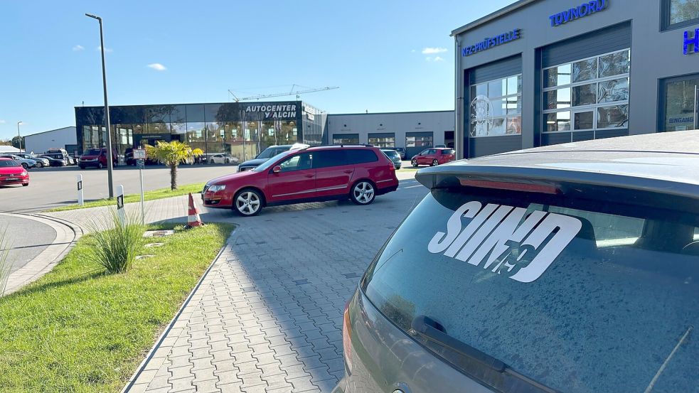 Im Gewerbegebiet Schirum hat Sidney Hoffmann mit seiner Firma Sidney Industries ein Gebäude angemietet. Fotos: Boschbach