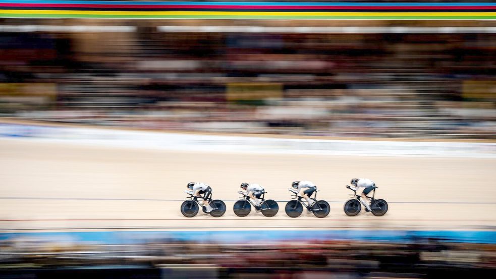 Der deutsche Frauen-Vierer holt sich eine Medaille. Foto: Mads Claus Rasmussen/Ritzau Scanpix Foto/AP/dpa