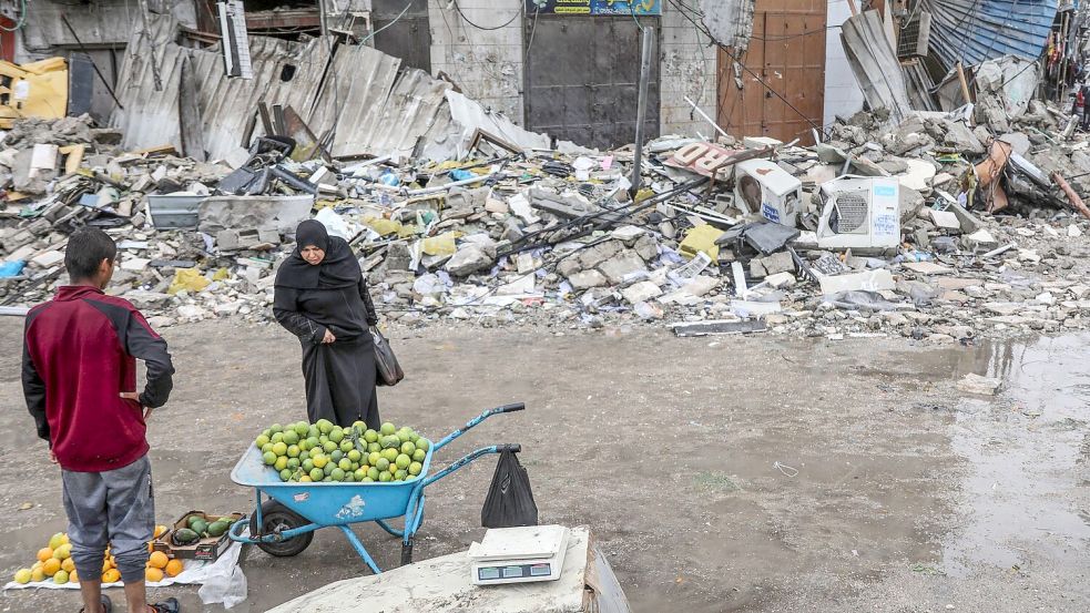 Der von Sinwars Oktober-Massaker ausgelöste Krieg brachte über den Gazastreifen Elend und Zerstörung. (Archivbild) Foto: Mohammed Hajjar/AP/dpa