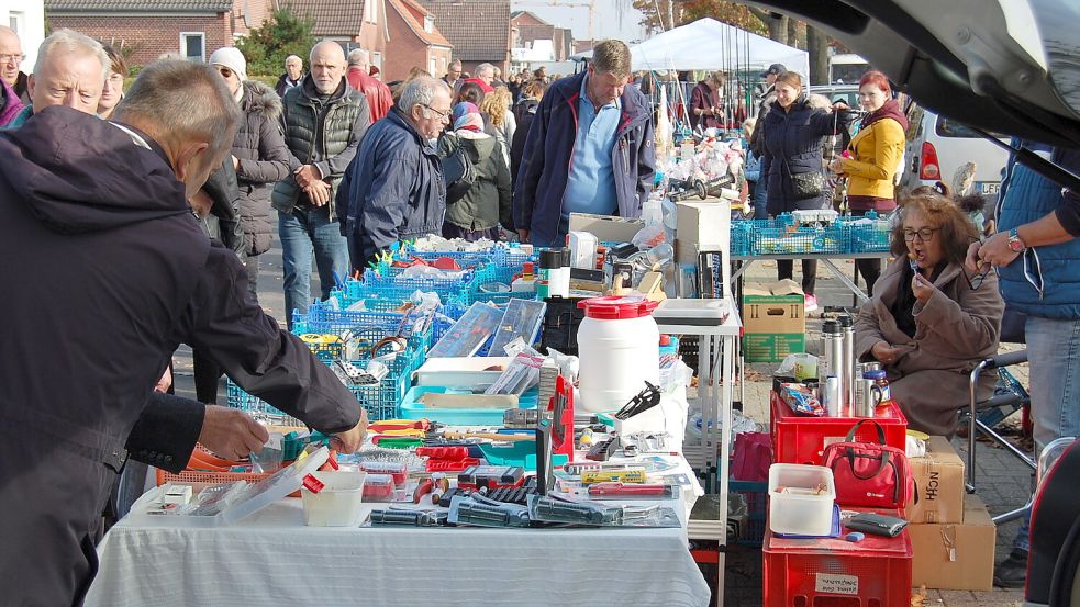 Tausende von Besuchern zog es 2018 zum Straßenfest nach Ostrhauderfehn. Foto: Janßen