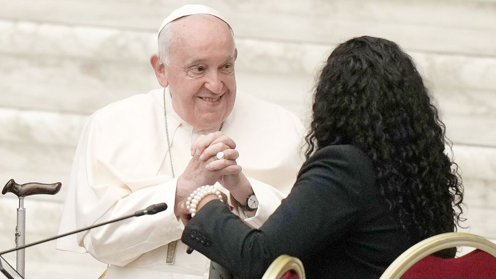 Papst Frannziskus lehnt eine Weihe von Diakoninnen ab. Foto: Andrew Medichini/AP/dpa