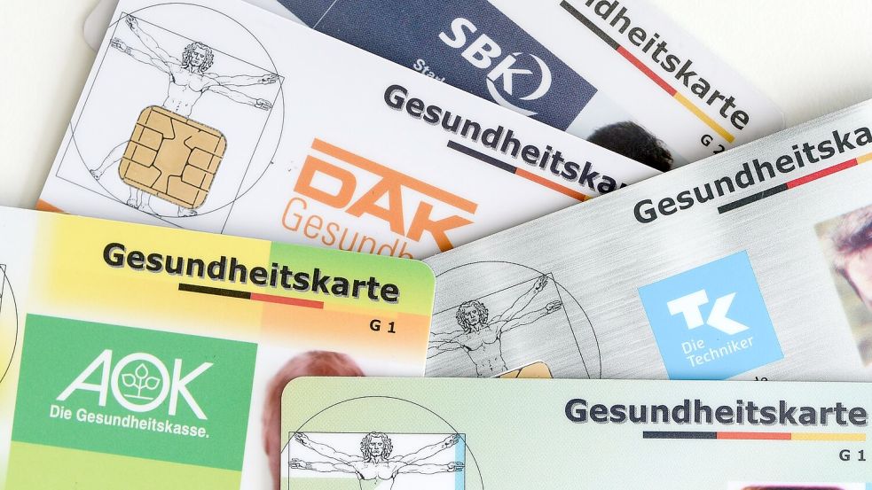 Viele bekommen zurzeit Post von ihrer Krankenkasse mit Informationen zur elektronischen Patientenakte. (Symbolbild) Foto: Jens Kalaene/dpa