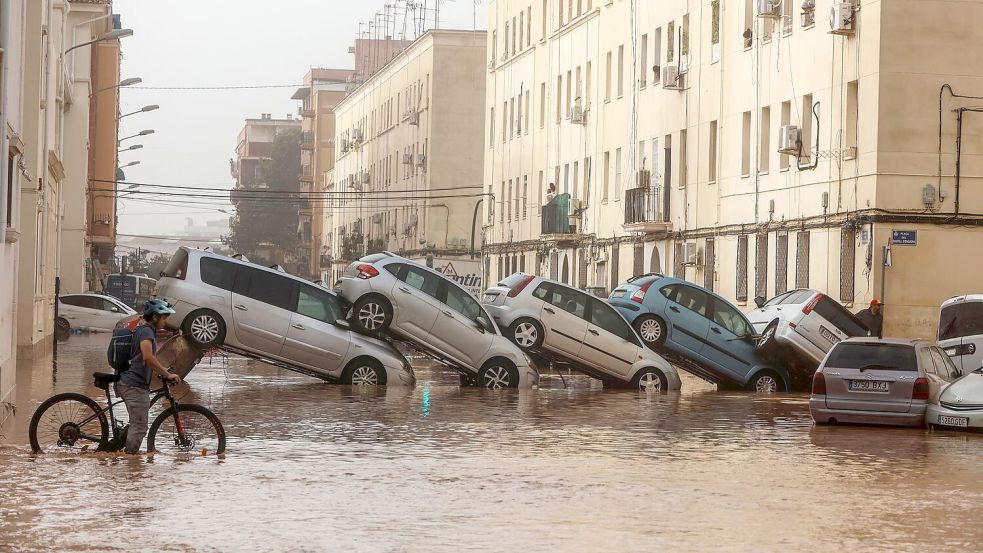 Es war ein Jahrhundert-Unwetter. Foto: Rober Solsona/EUROPA PRESS/dpa