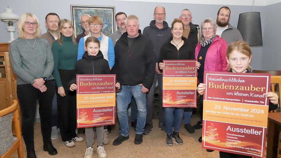 Das Organisationsteam des vorweihnachtlichen Budenzaubers in Kamperfehn hat einiges auf die Beine gestellt. Foto: Passmann