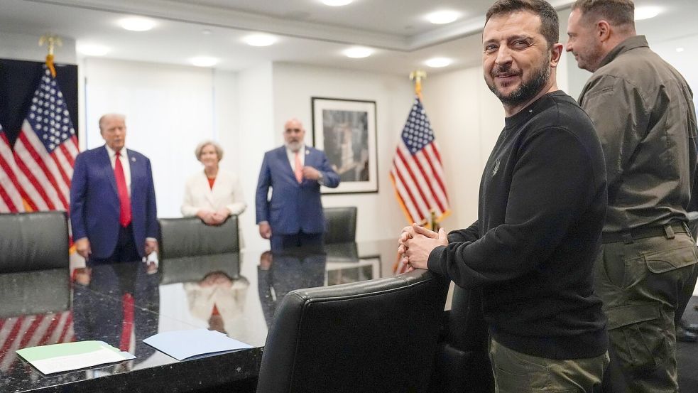 Selenskyj gehörte zu Trumps frühen Gratulanten am Wahlabend. (Archivbild) Foto: Julia Demaree Nikhinson/AP/dpa