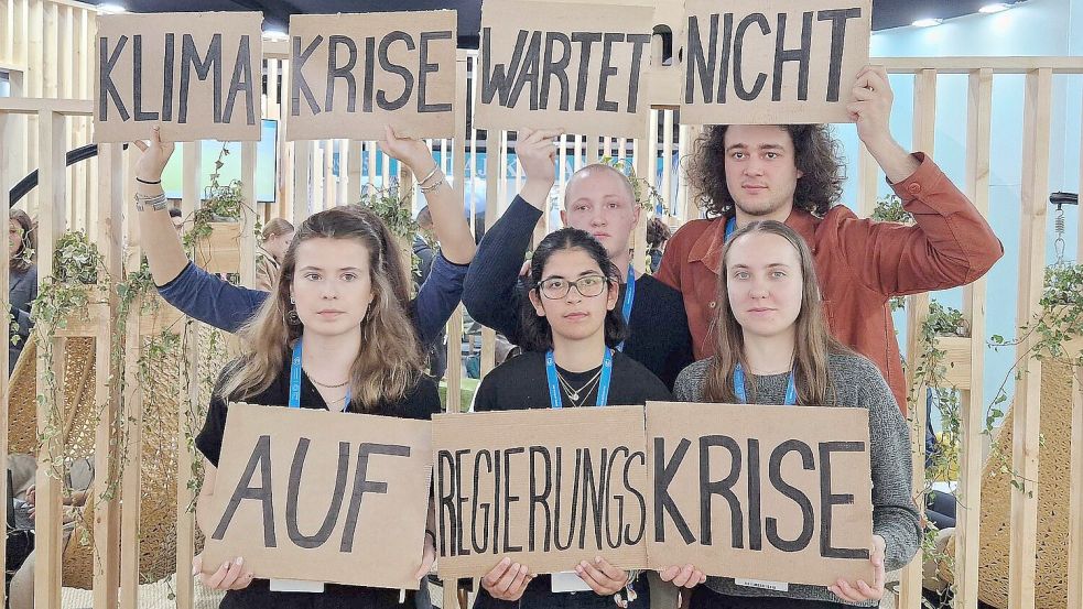 Auch in Baku dabei: Deutsche Aktivisten von Fridays for Future. Foto: Larissa Schwedes/-/dpa