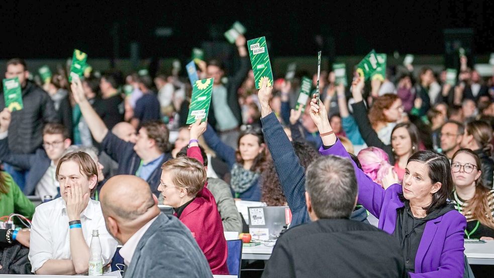 Beim Bundesparteitag der Grünen vor einem Jahr gab es kontroverse Diskussionen über die Migrationspolitik der Ampel-Koalition. Foto: Kay Nietfeld/dpa