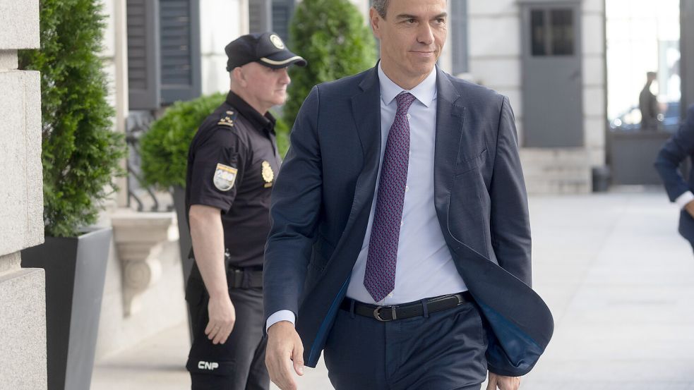 Die Regierung unter Pedro Sánchez verstärkt ihre Kritik an Israels Militäroperationen und ruft zur internationalen Aussetzung der Waffenlieferungen auf. Foto: dpa/Eduardo Parra