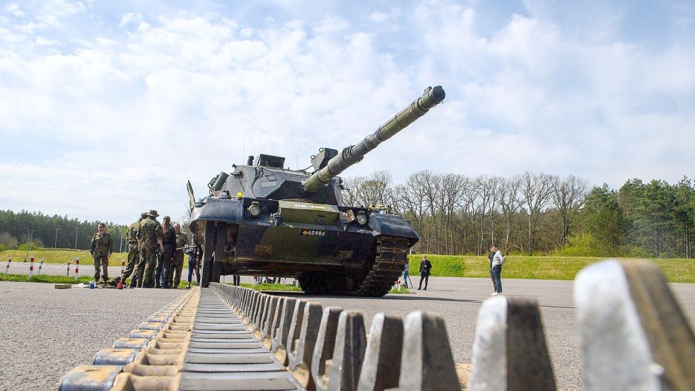 Ein Großteil der deutschen Rüstungsexporte geht in die Ukraine. (Archivbild) Foto: Klaus-Dietmar Gabbert/dpa