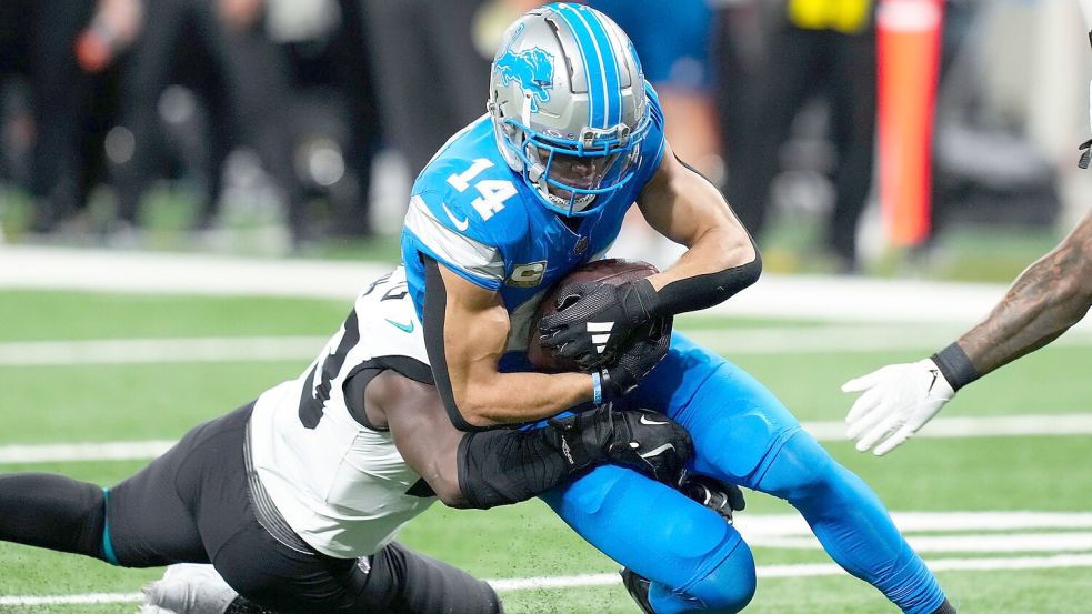 Zwei weitere Touchdowns in einer starken Saison: Amon-Ra St. Brown und die Detroit Lions dominieren in der NFL. Foto: Carlos Osorio/AP/dpa