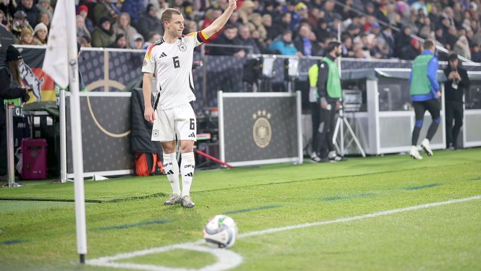 Joshua Kimmich gibt bei der Nationalmannschaft die Richtung vor. Foto: Philipp von Ditfurth/dpa