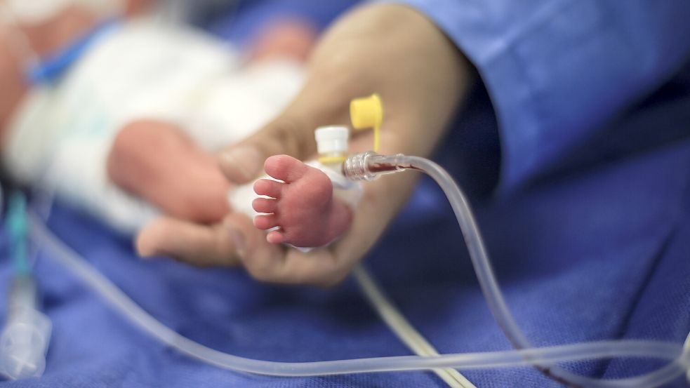 Wurden Säuglinge in Krankenhäusern in Istanbul absichtlich falsch behandelt? Ein Gericht geht diesem mutmaßlichen Verbrechen nun nach. Foto: dpa/Mohammed Talatene