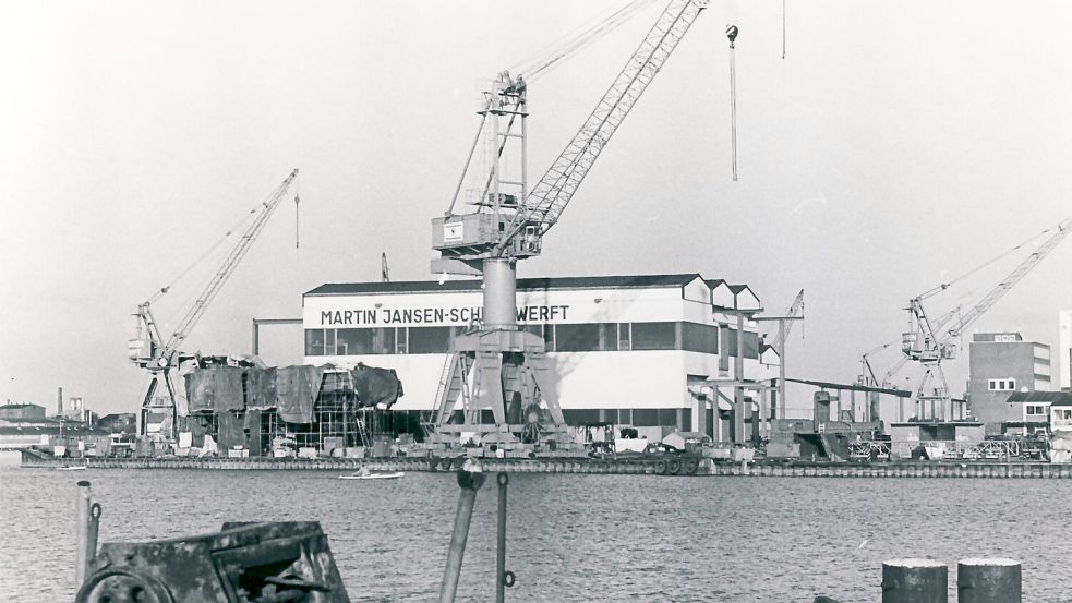 Die Schiffe von der Jansen-Werft wurden in die ganze Welt verkauft. Das Foto zeigt das Werk auf der Nesse in Leer. Fotos: Archiv