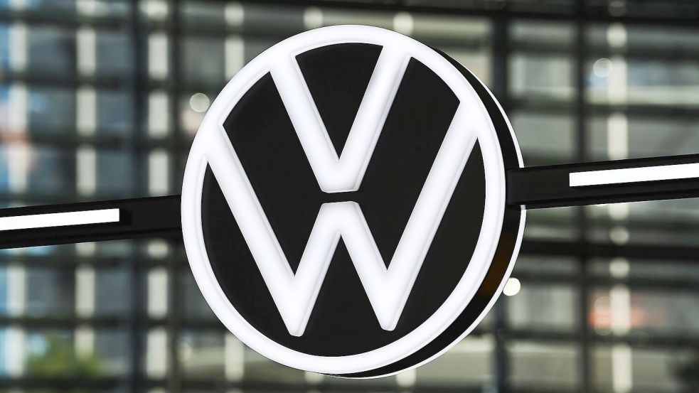 VW will weiter Werke schließen. Foto: Swen Pförtner/dpa