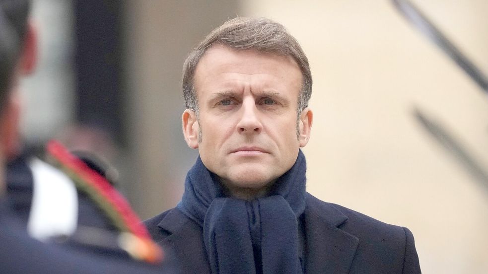 Frankreichs Präsident Macron sieht in der Waffenruhe eine Chance für den Libanon. (Archivbild) Foto: Michel Euler/AP Pool/AP/dpa