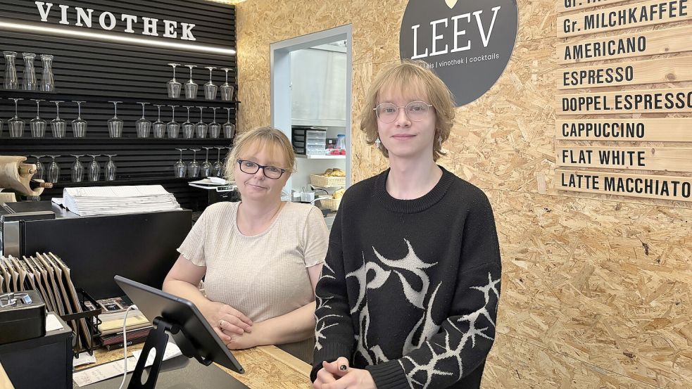 Dave Petrausch (rechts) freut sich über die Unterstützung von seiner Mutter Nicole Müller. Fotos: Nobel