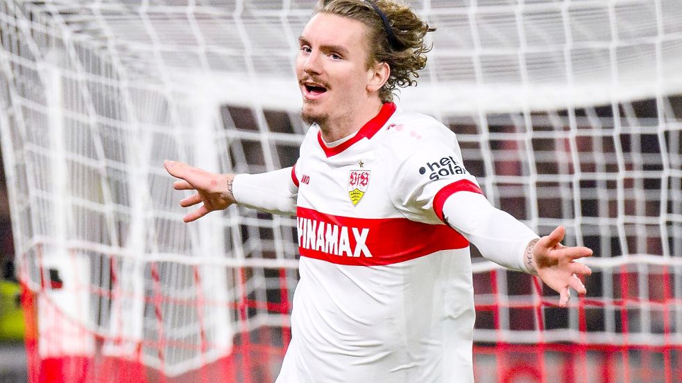 Nick Woltemade lässt die VfB-Fans jubeln. Foto: Tom Weller/dpa