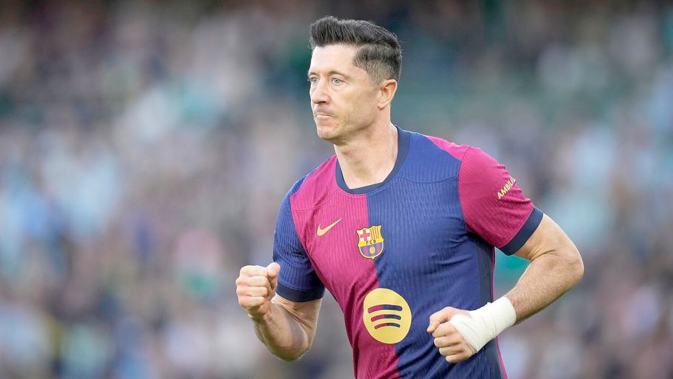 Feierte einst zwei Meisterschaften mit Dortmund: Barcelona-Stürmer Robert Lewandowski. Foto: Jose Breton/AP