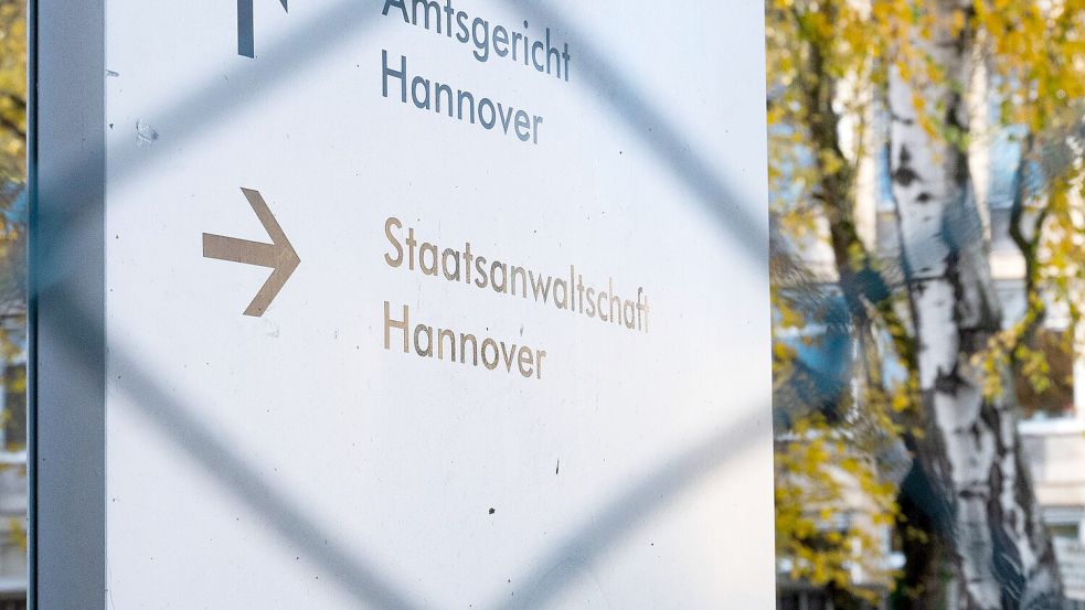 Ein Skandal erschüttert Niedersachsens Justiz: Ein Staatsanwalt steht unter dem Verdacht, ein Kokain-Kartell mit Informationen versorgt zu haben. Foto: dpa/Alicia Windzio