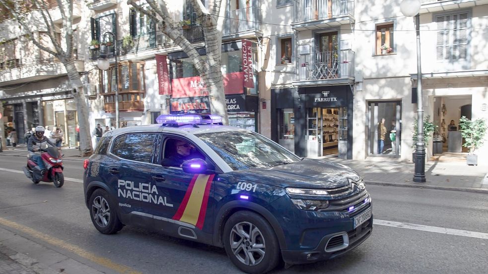 Die Ermittlungen der spanischen Nationalpolizei dauern an. (Archivbild) Foto: Clara Margais/dpa