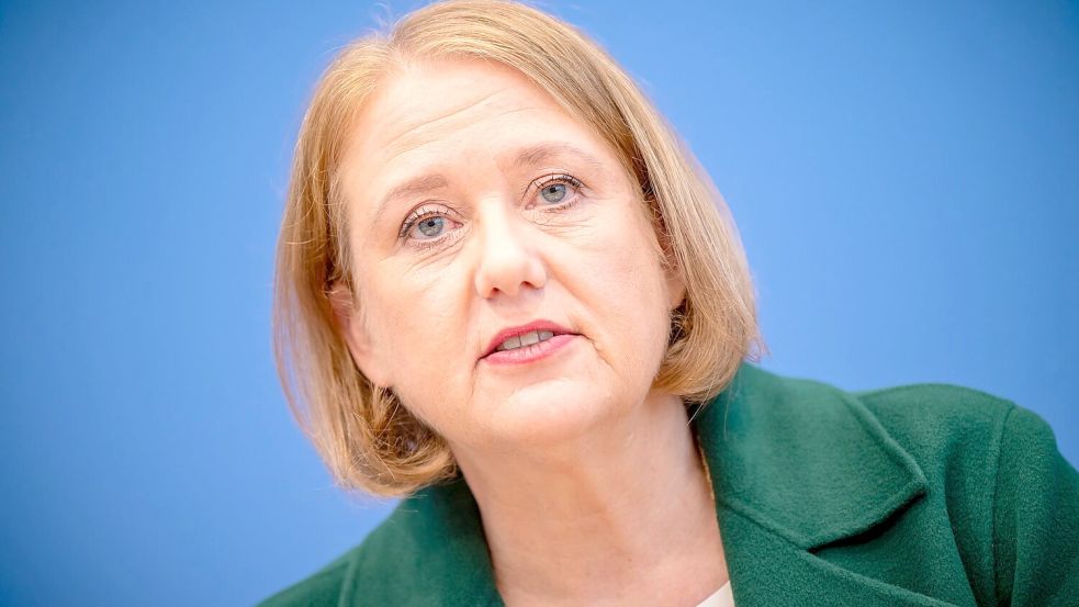 Frauenministerin Paus will den Besitz von Gewaltdarstellungen strafbar machen. (Archivbild) Foto: Michael Kappeler/dpa