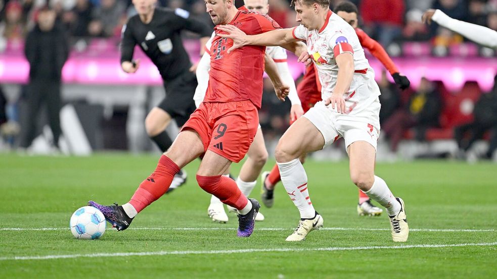 Mit der Rückkehr von Harry Kane (l) läuft der FC Bayern zu einer starken Offensivleistung auf. Foto: Sven Hoppe/dpa