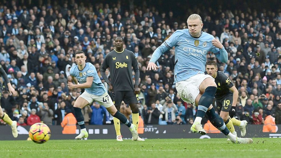 Erling Haaland verschoss gegen den FC Everton einen Elfmeter. Foto: Rui Vieira/AP/dpa