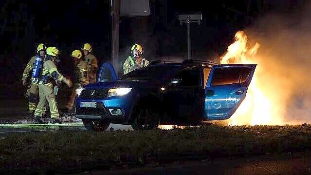 Mehrere Autos haben in der Hansestadt gebrannt. Foto: Nord-West-Media