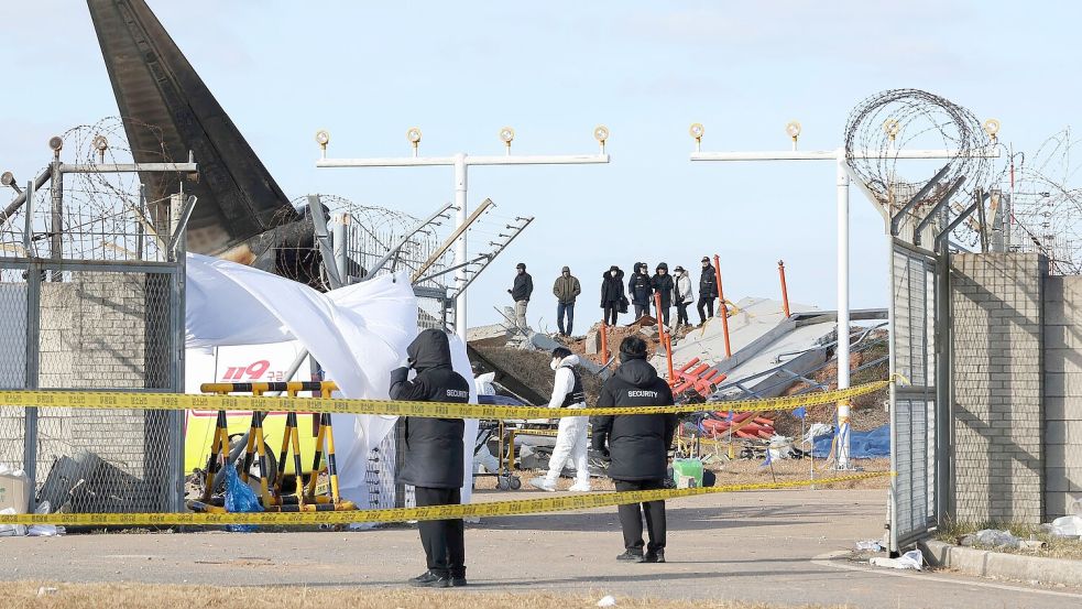 Die Polizei durchsuchte den Flughafen und das Büro der betroffenen Airline. Foto: Uncredited/YONHAP/AP/dpa