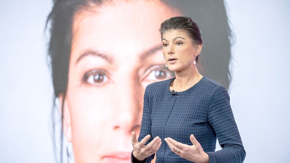 Das Bündnis Sahra Wagenknecht hat auf 39 Seiten einen langen Forderungskatalog zur Bundestagswahl formuliert. (Archivbild) Foto: Michael Kappeler/dpa