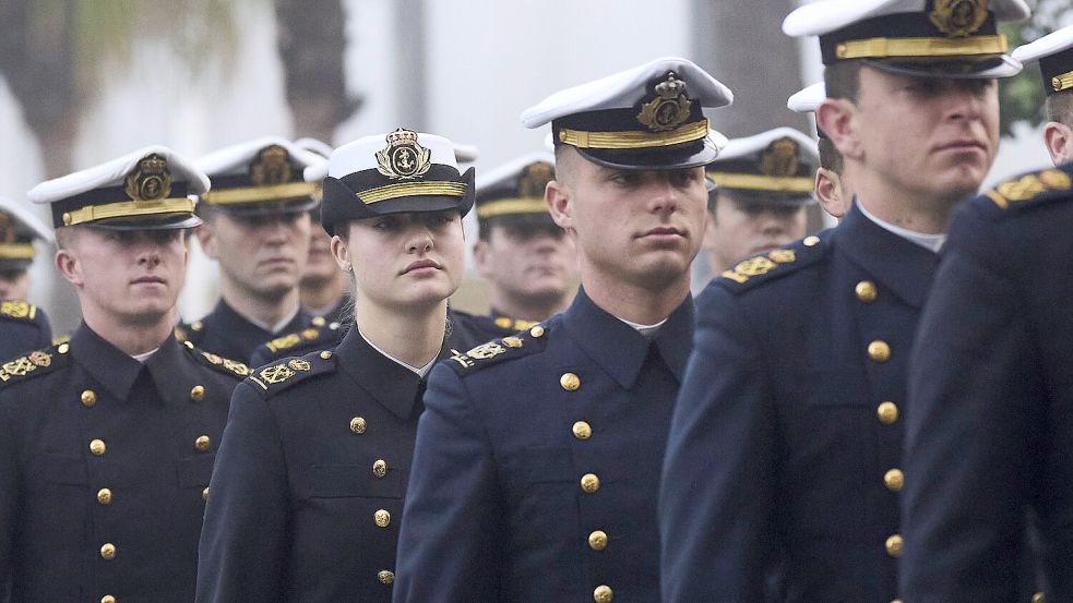 Beim Militär ist Leonor eine von vielen – offizielle Fototermine vielleicht ausgenommen. Foto: IMAGO/PPE