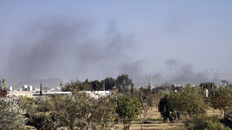 Israels Armee griff erneut Ziele der Huzhi-Miliz im Jemen an. Foto: Osamah Abdulrahman/AP/dpa