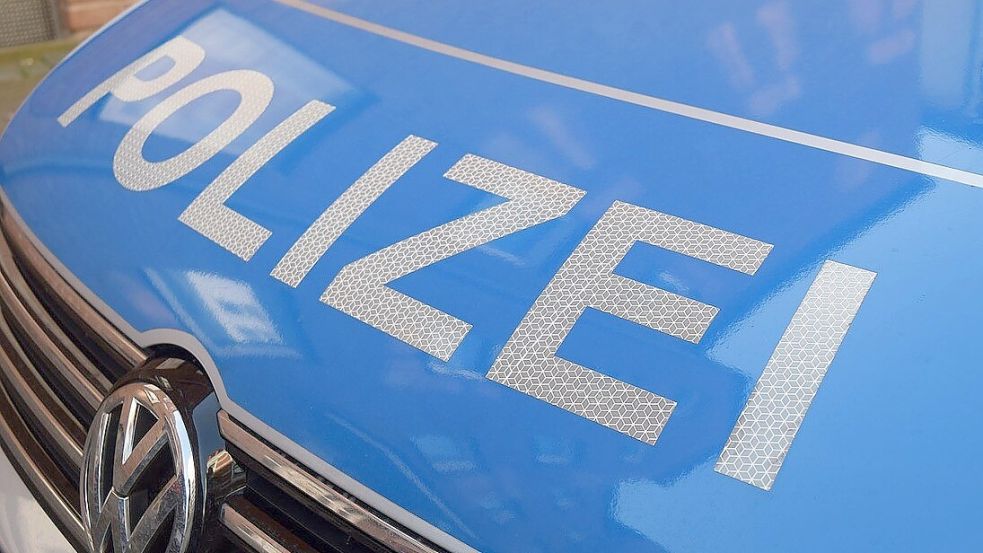 Im Emsland hat es einen schweren Unfall gegeben. Die Polizei ermittelt. Symbolfoto: DPA