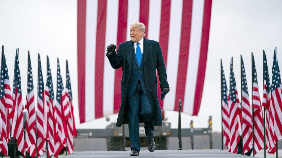 Trump begründete sein Interesse an Grönland mit möglichen Gefahren durch Russland und China. (Archivbild) Foto: Evan Vucci/AP/dpa