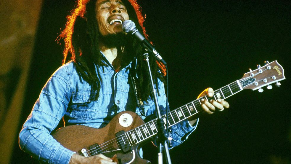 Bob Marley starb 1981 im Alter von 36 Jahren an Krebs. Bis heute wird er weltweit verehrt. Foto: IMAGO/Bridgeman Images