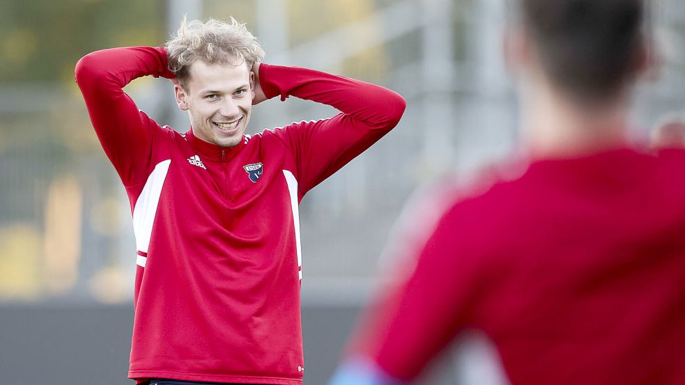 Im Trainingslager von Kickers Emden kommt bei Stürmer David Schiller (Foto) und Co. auch der Spaß nicht zu kurz. Foto: Doden