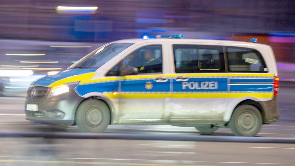 Die Bremer Polizei sucht nach Zeugen. Foto: dpa/Monika Skolimowska