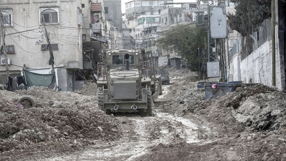 Die israelische Armee hat ihrer Militäroffensive auf das Flüchtlingsviertel Nur Schams bei Tulkarem ausgeweitet. (Foto-Archiv) Foto: Nasser Ishtayeh/SOPA Images via ZUMA Press Wire/dpa