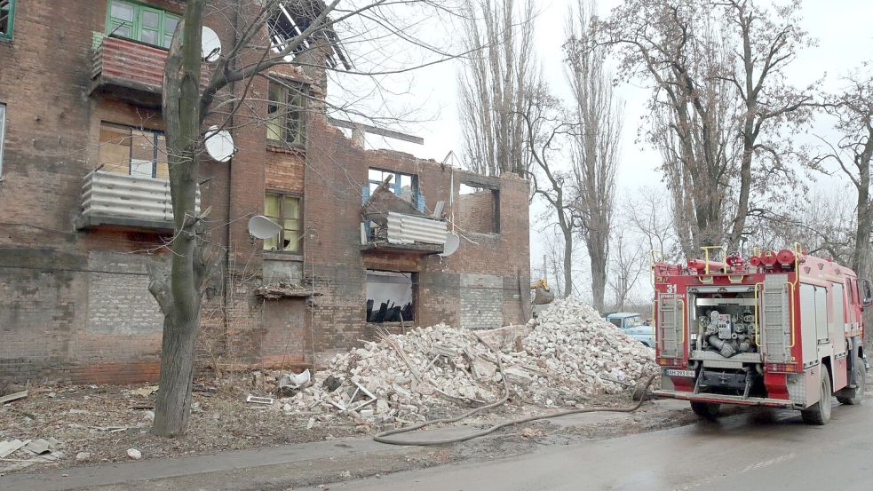 Die von der Ukraine kontrollierte Stadt Kramatorsk im Norden des Gebietes Donezk ist durch eine Vielzahl russischer Angriffe schwer zerstört. (Archivbild) Foto: -/ukrin/dpa