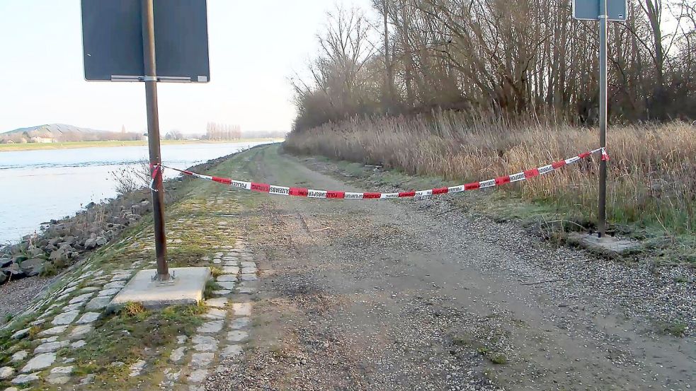 Im März 2024 wurde die Leiche der Mutter des damals fünf Wochen alten Babys bei Hockenheim am Rhein gefunden. (Archivbild) Foto: René Priebe/pr-video/dpa