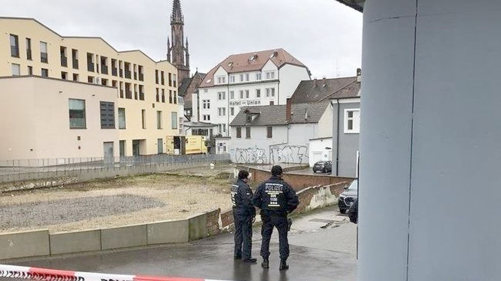 Die Psychotherapeutin war nach ersten Ermittlungen am frühen Dienstagabend auf dem Heimweg. Foto: Christian Böhmer/dpa